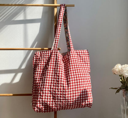 Reversible Tote Bag – Floral & Plaid Pattern